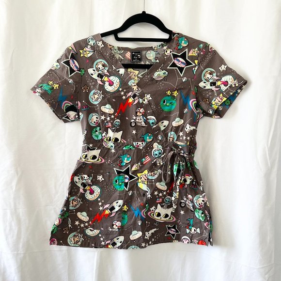 Tokidoki by Koi Grey Outer Space All-Over Character Print Scrub Top Sz XS - Picture 1 of 8